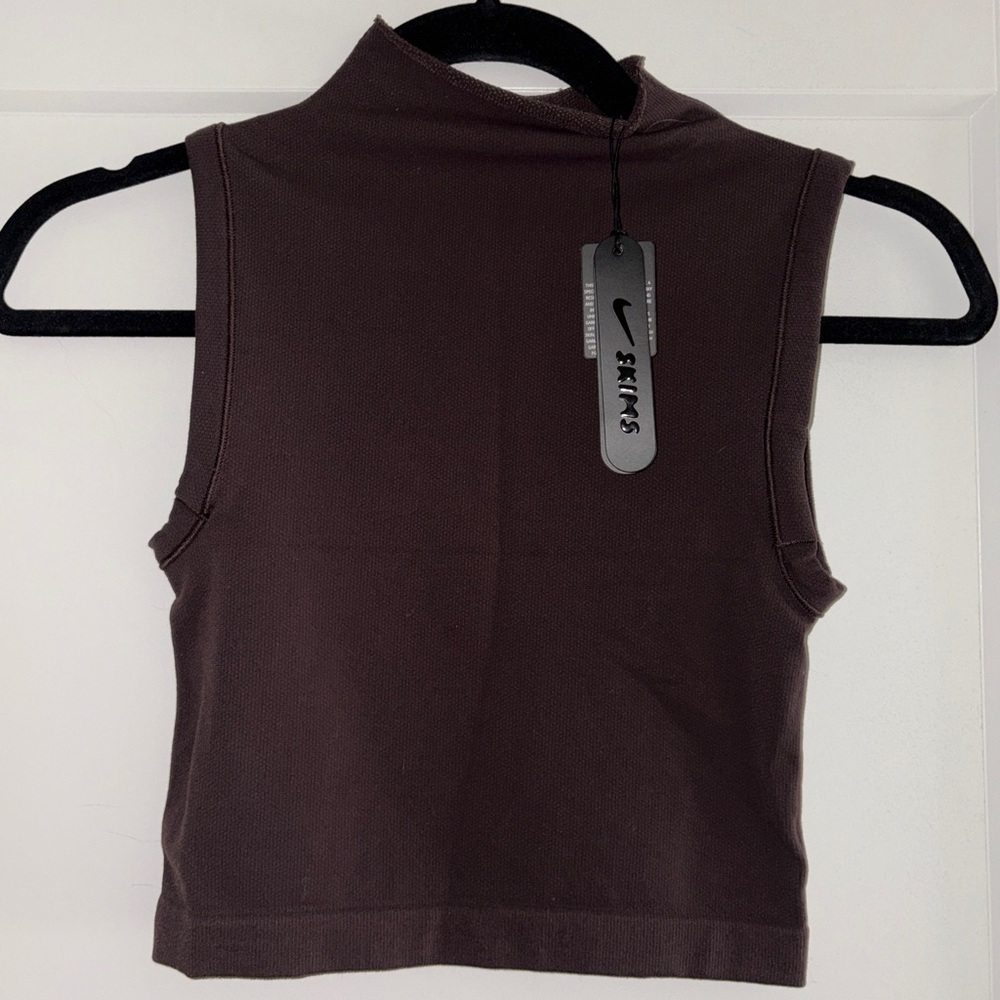 NWT NikeSKIMS Vintage Seamless Turtleneck Cami